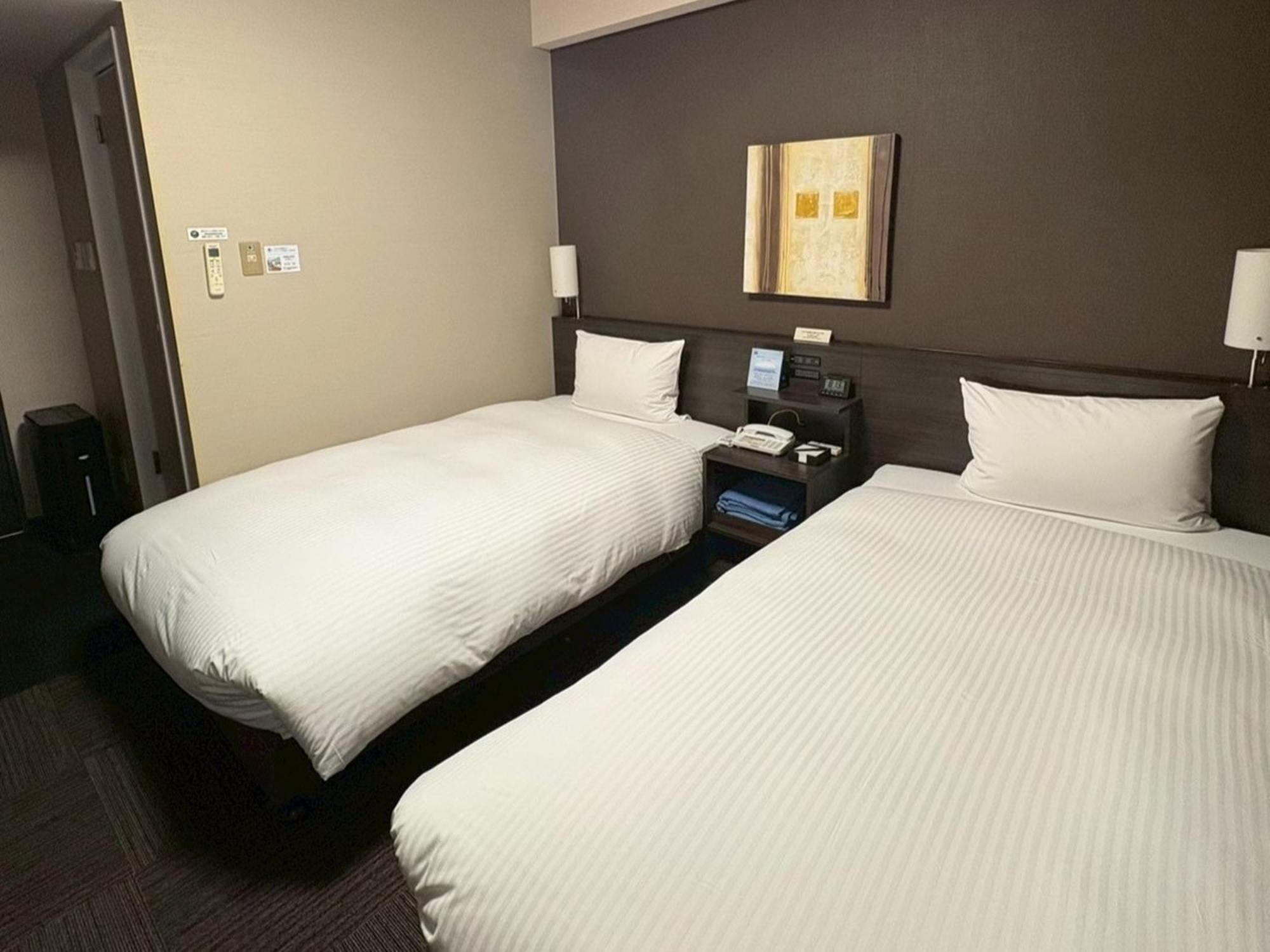 Hotel Route-Inn Higashihiroshima Saijo Ekimae Екстериор снимка