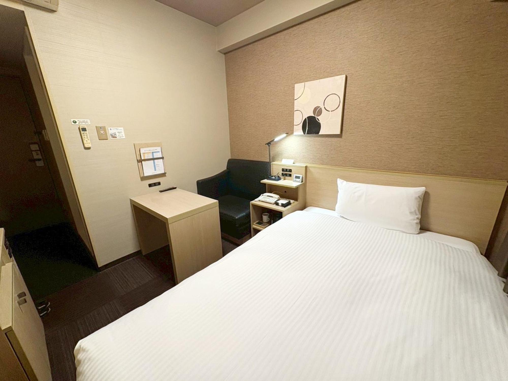 Hotel Route-Inn Higashihiroshima Saijo Ekimae Екстериор снимка