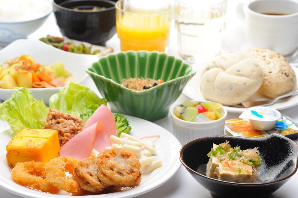 Hotel Route-Inn Higashihiroshima Saijo Ekimae Екстериор снимка